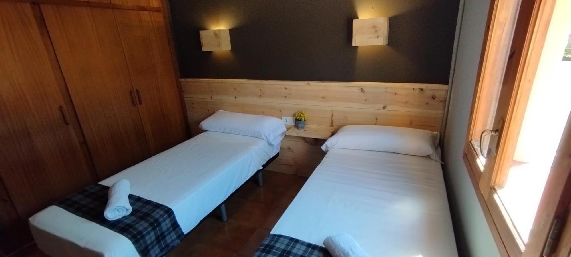 Hostal Casa Pirineus & Deportes De Aventura Baro  Ngoại thất bức ảnh